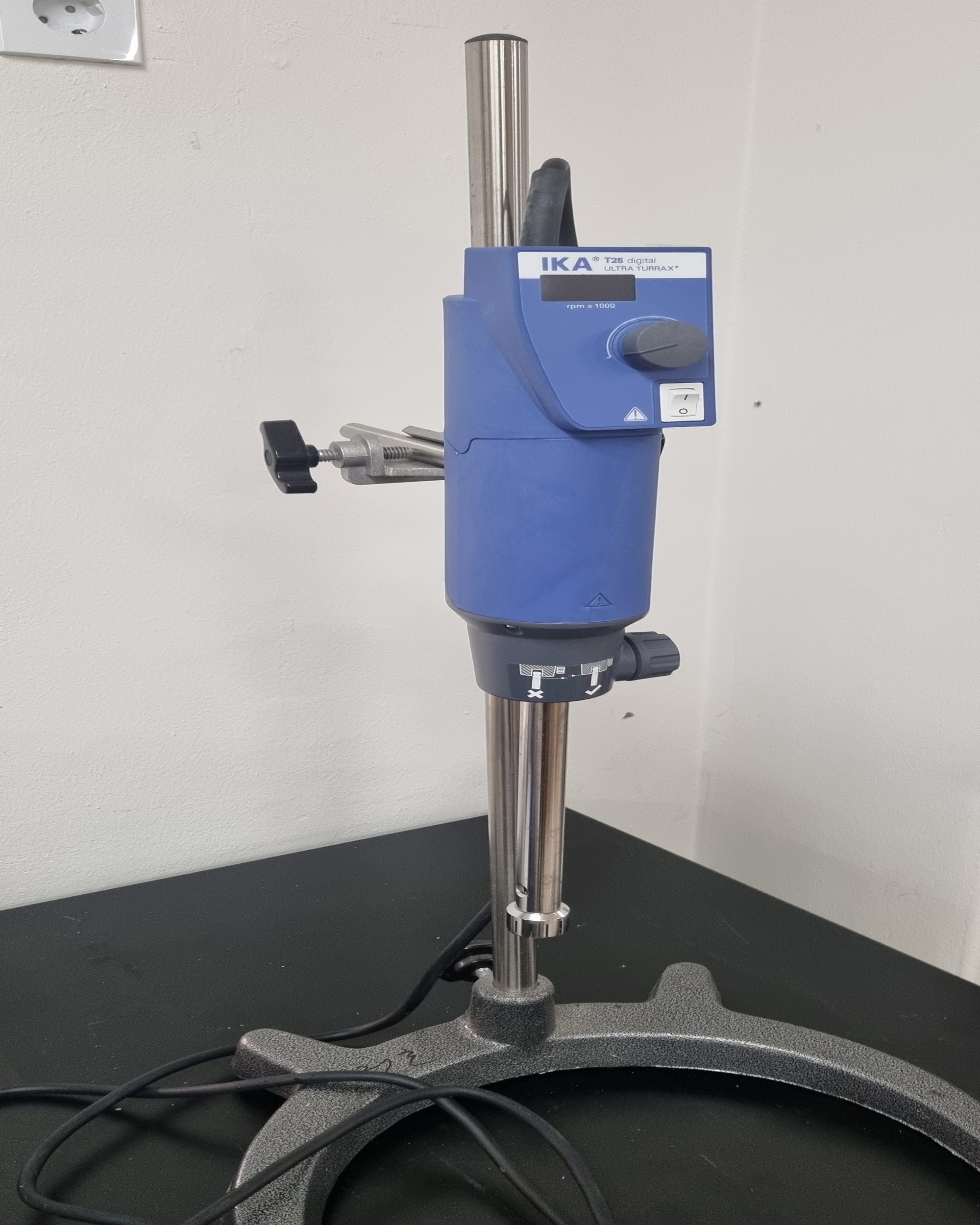 고속균질기 (T25 basic, Ika)